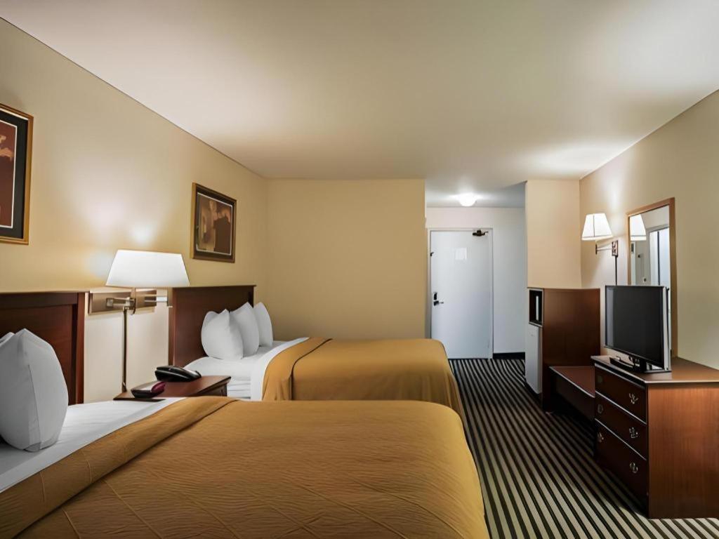 Quality Inn Columbia Airport West Columbia Exterior photo